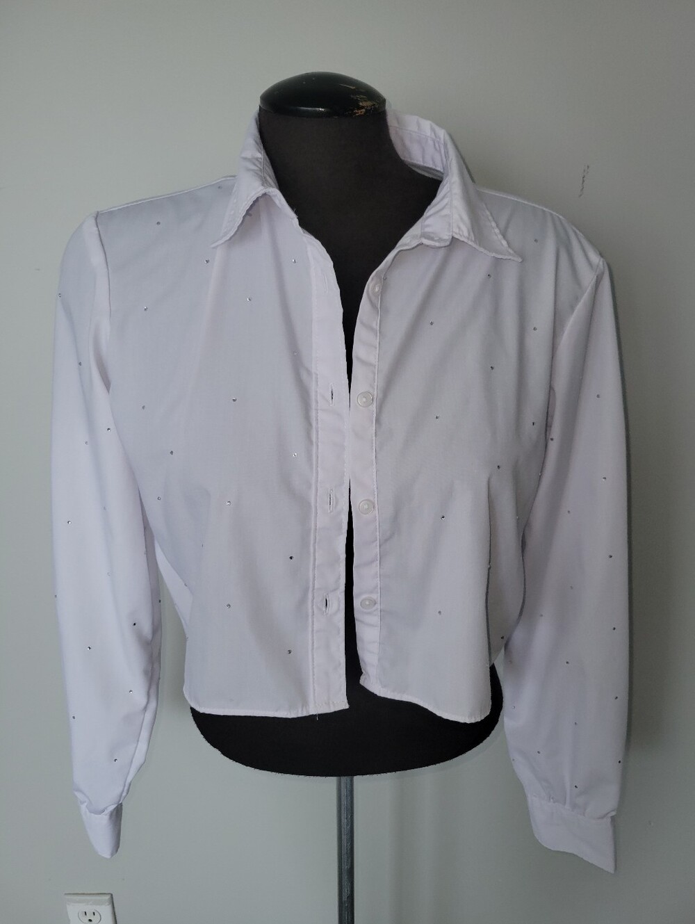 Cropped Rhinestone Blouse Size M - Picture 9 of 11